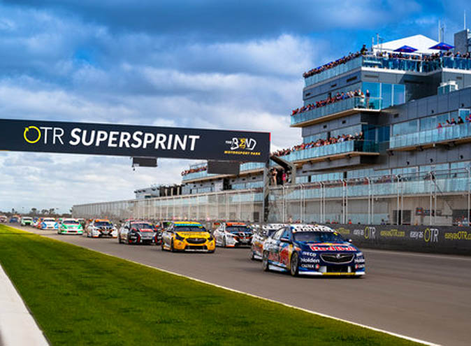 Rydges Pit Lane Hotel @ The Bend Motorsport Park